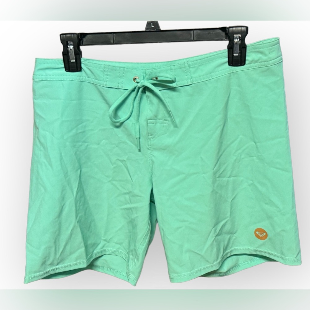 NWOT Roxy Women's 7" Boardshorts